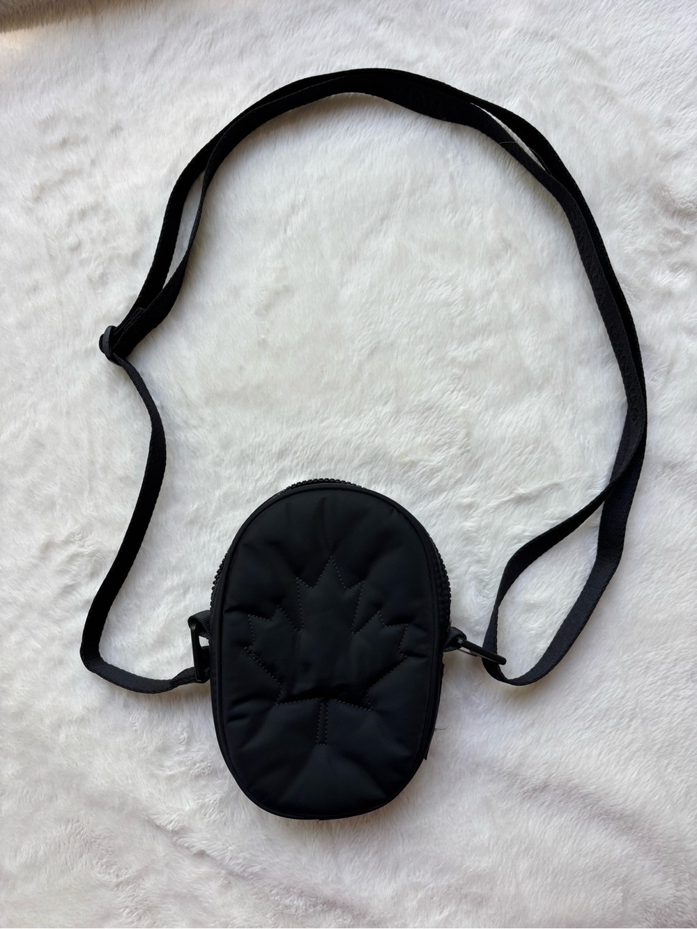 Lululemon Black Team Canada Quilted Maple Leaf Adjustable Crossbody Pouch